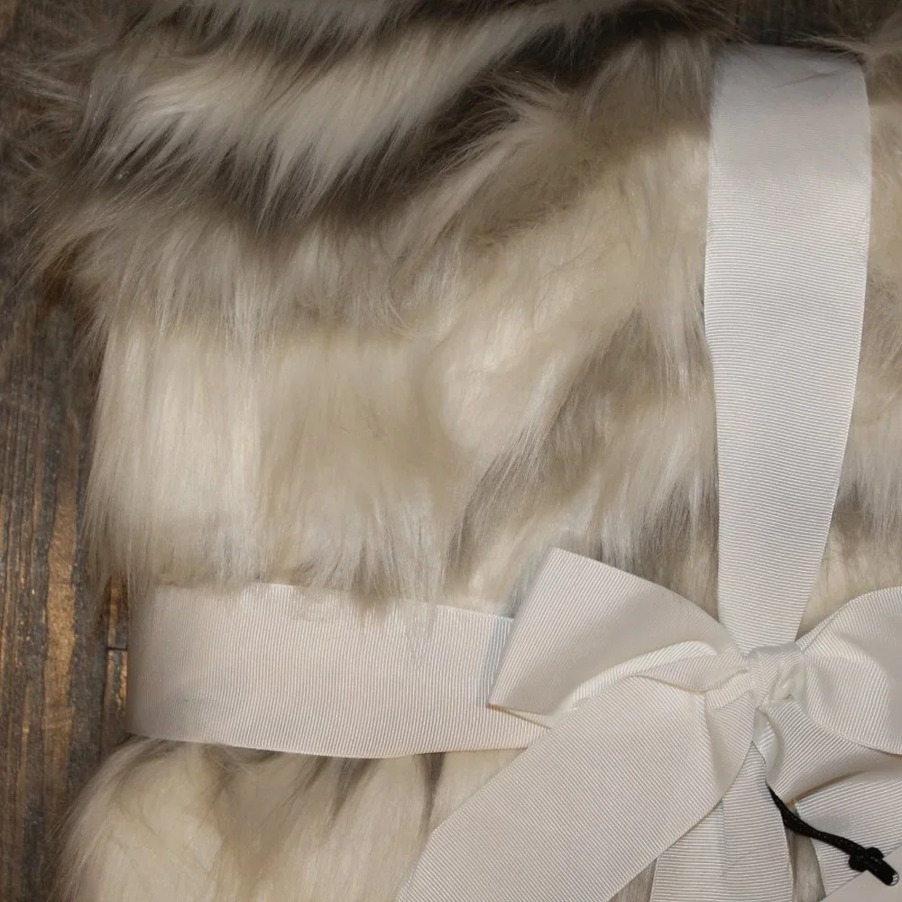 NWT UGG ROSIA FUR‎ OVERSIZED THROW BLANKET TAN GRAY 50 X 70